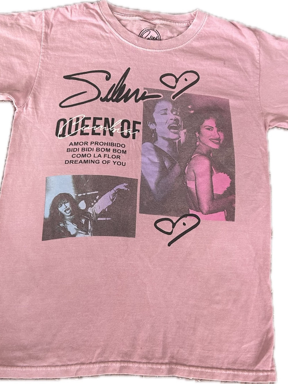 Vintage Pink Selena 'Queen Of' Graphic Tee